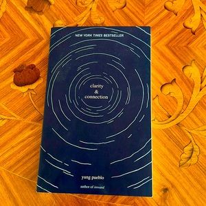 New York Times Best Seller CLARITY & CONNECTION